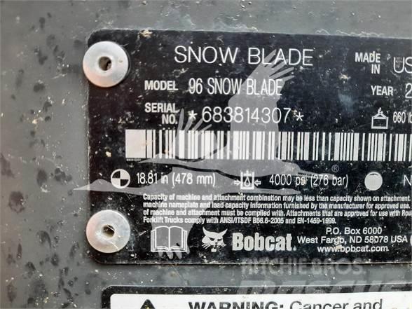 Bobcat 96 SNOW BLADE Plows