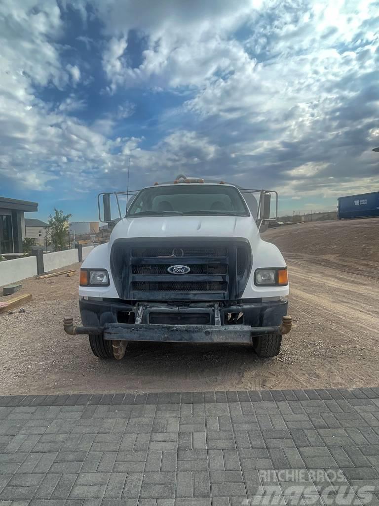 Ford F 750 XLT Water bowser
