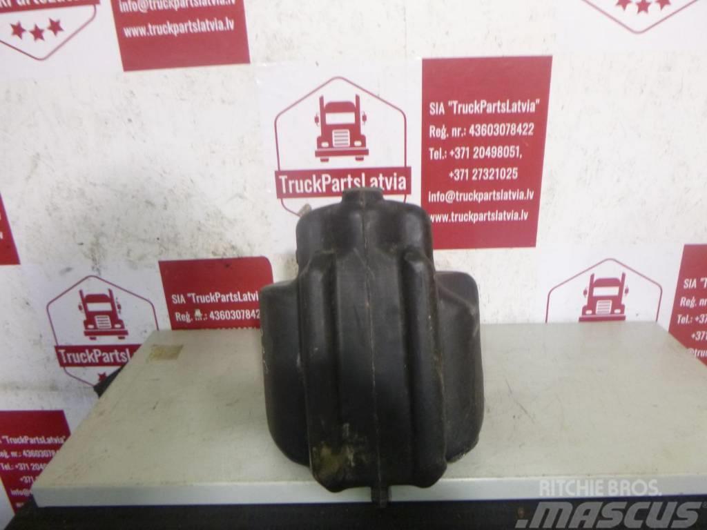 MAN TGA 18.530 Windshield washer reservoir Cabins and interior