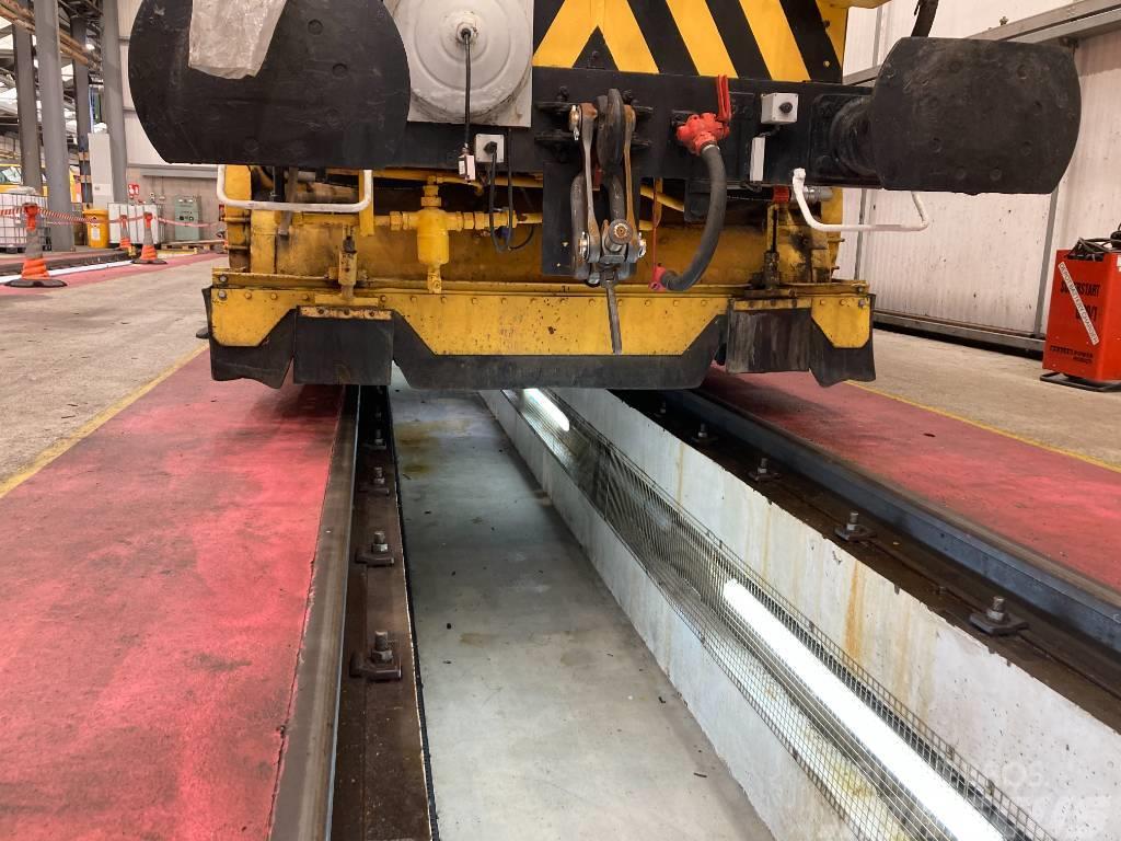  Plasser and Theurer USP 5000 C Regulator Rail Maintenance