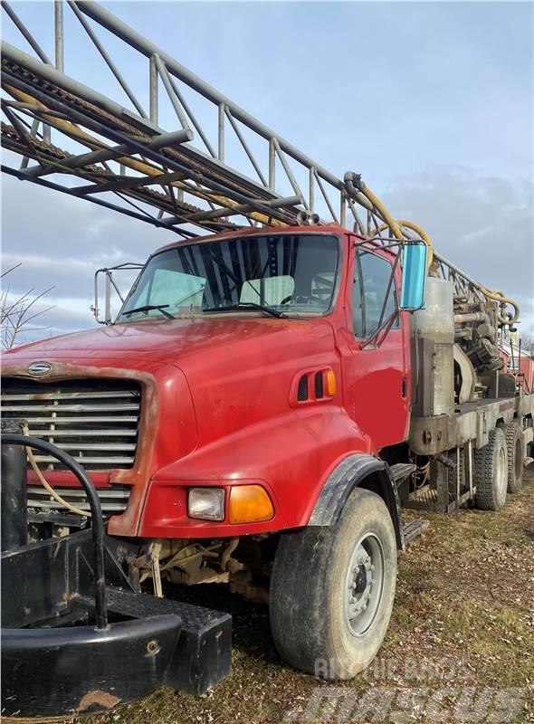 Davey M8A Drill Rig Truck mounted drill rig
