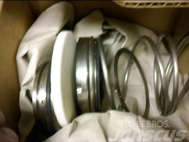 Ingersoll Rand IR Rotary Seal # 35593516 Other components