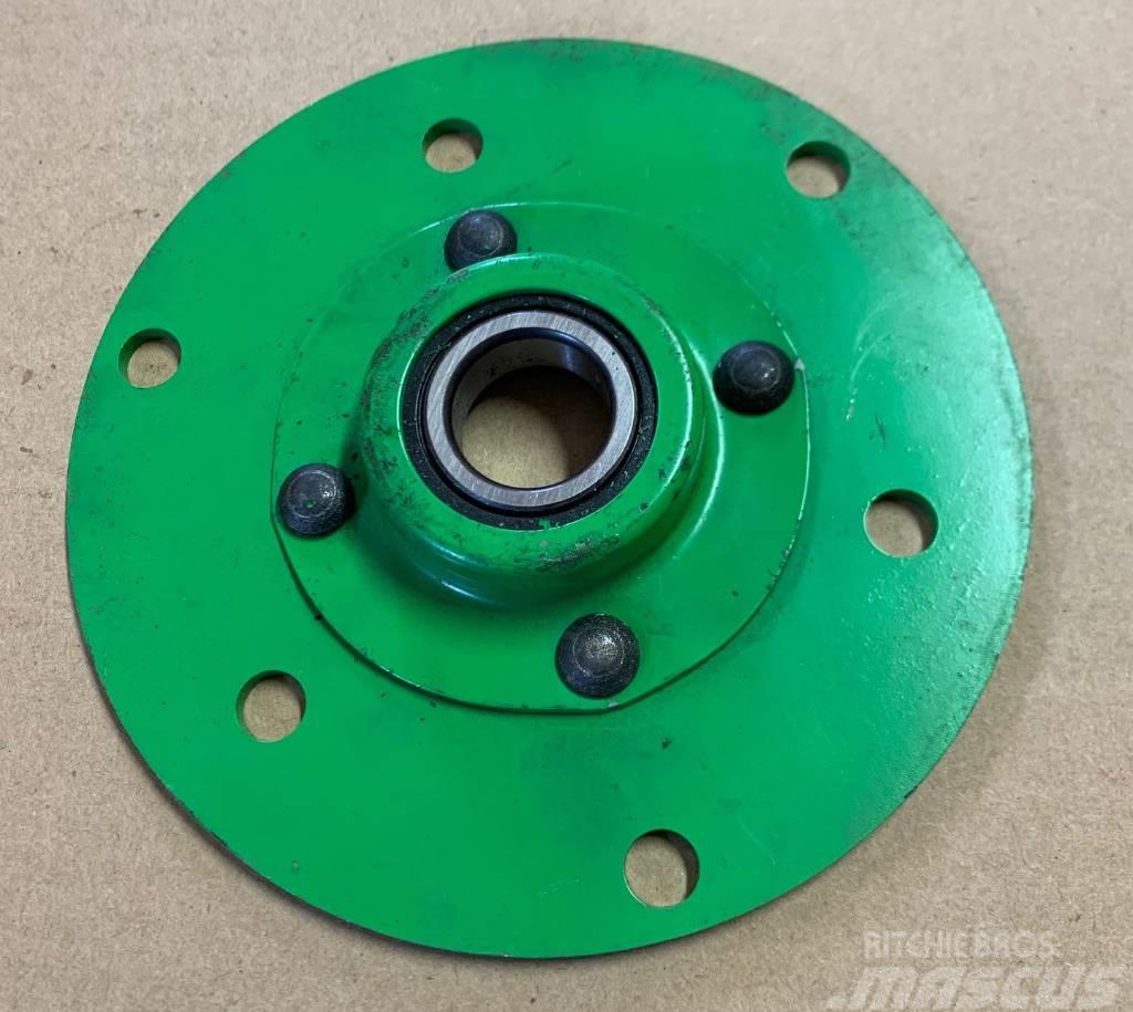 Deutz-Fahr Cutter bar bearing house with bearing 06508870 Chassis and suspension