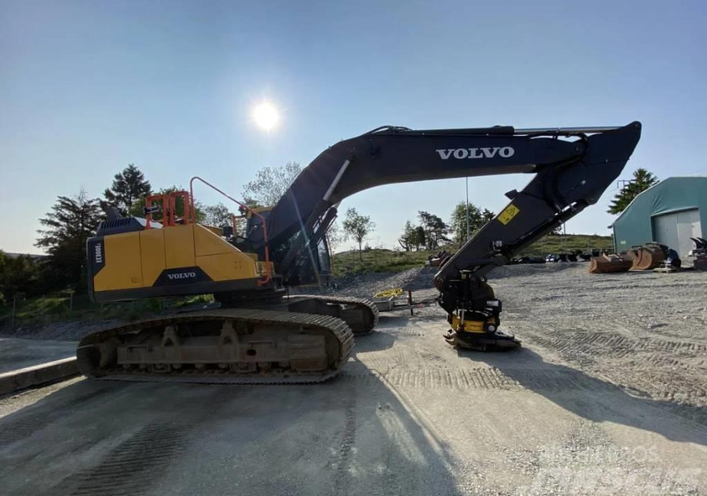 Volvo EC300 Crawler excavators