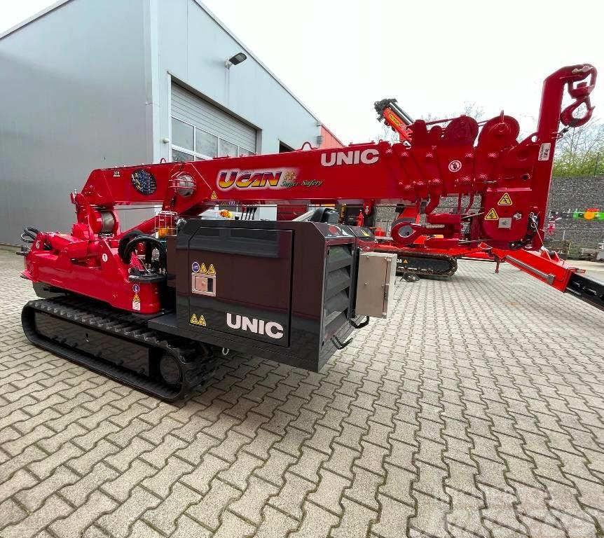 Unic URW-376 Track mounted cranes