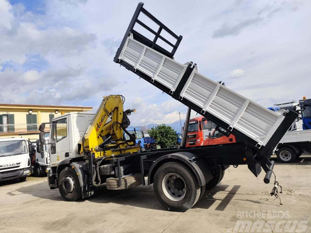 Iveco Eurocargo 180 E25 Truck mounted cranes