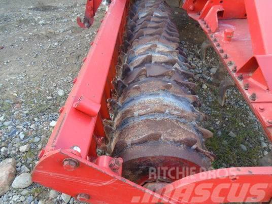 Kuhn HR 4002 D HR 4002 D Power harrows and rototillers