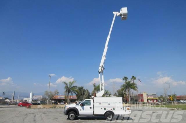 Ford F550 Truck mounted platforms