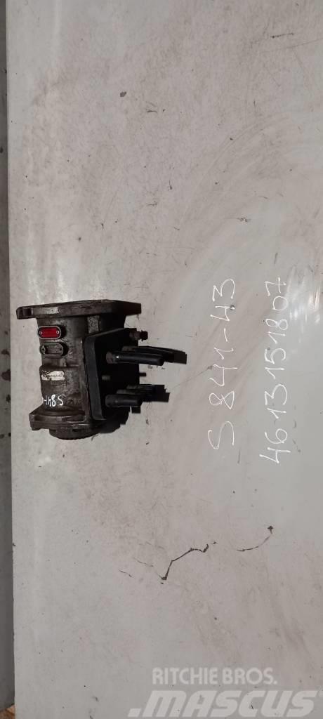 Scania 94.230 brake main valve 4613151807 Brakes