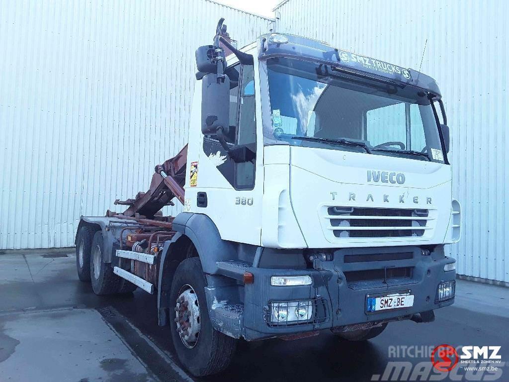 Iveco Trakker 380 Container trucks