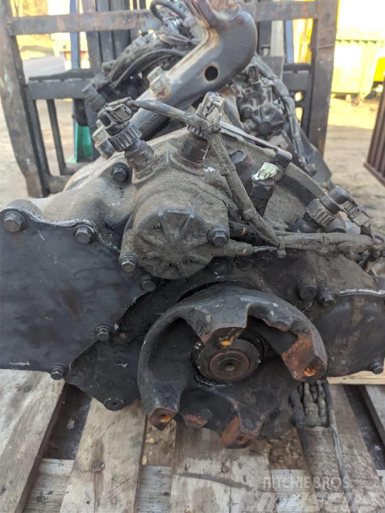 Scania R 420 Gearbox GRS890 after complete restoration Gearboxes