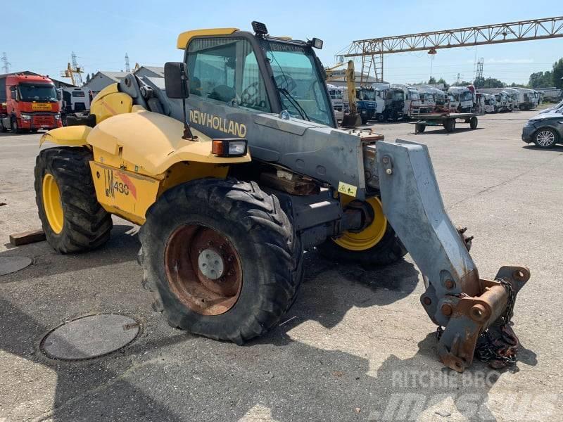 New Holland LM 430 2001r. Parts Telescopic handlers