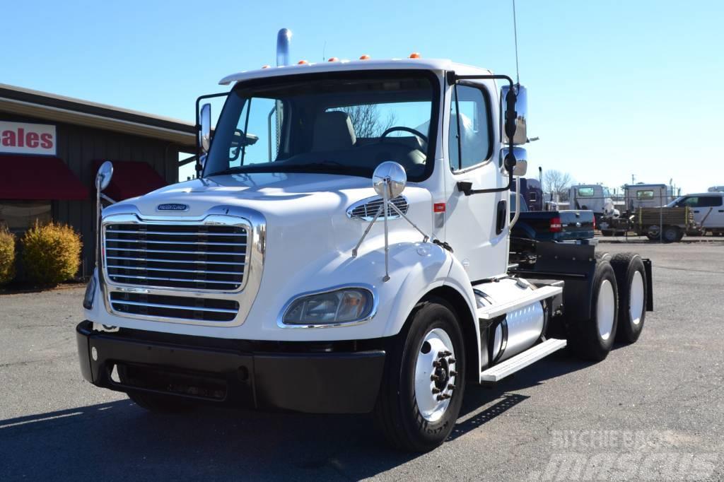 Freightliner Business Class M2 112 Prime Movers