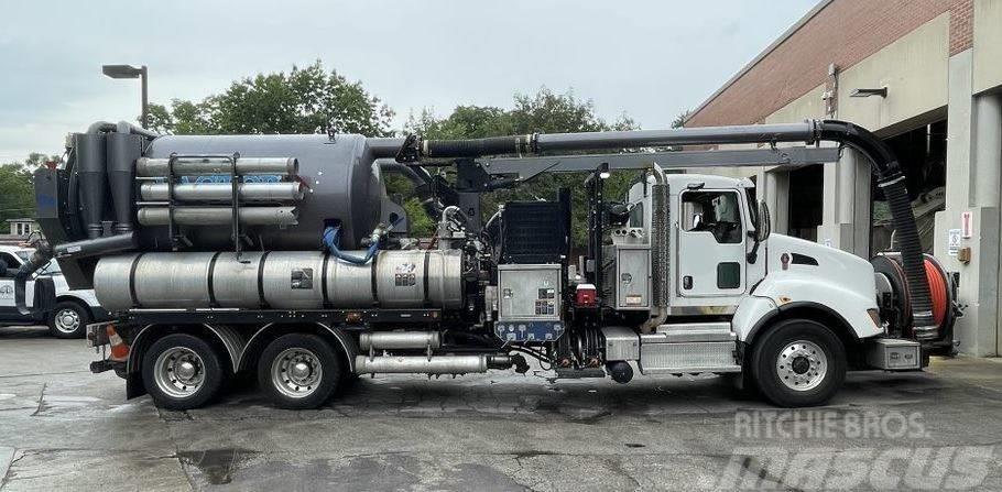 Vactor 2100i Commercial vehicle