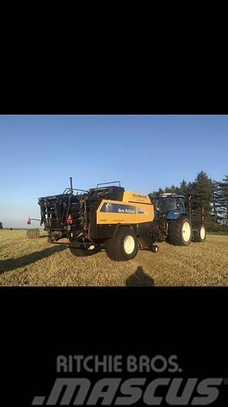 New Holland BB940A Round balers
