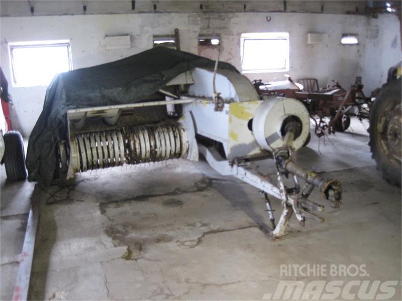  - - -  Køla Rivale III Farm machinery