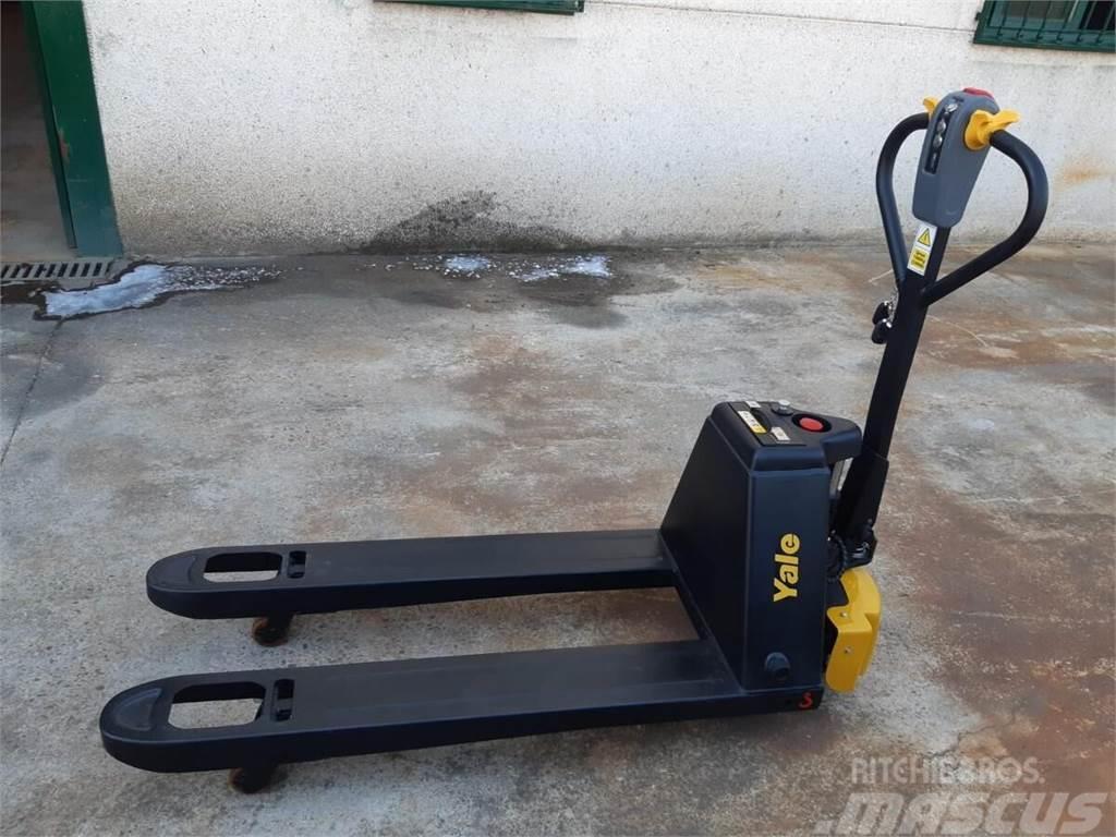 Yale MPC15 Hand pallet truck