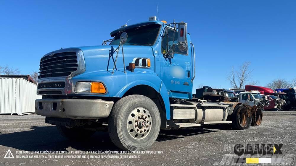 Sterling LT9500 DAMAGED DAY CAB TRUCK Prime Movers