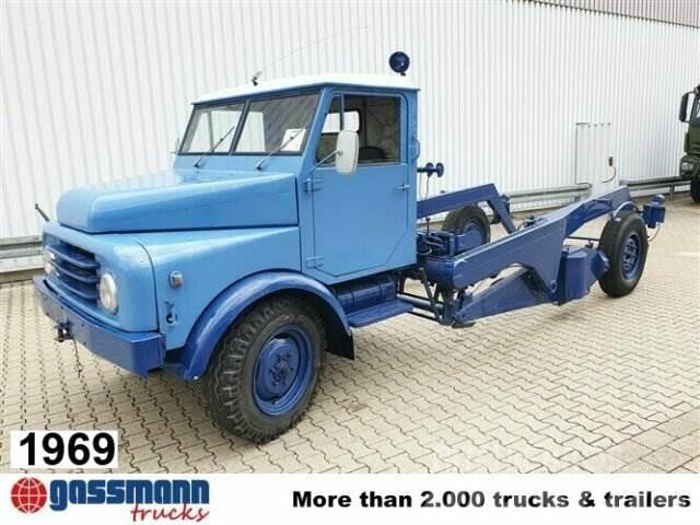 Hanomag AL 28 Ruthmann Hubwagen, 2,5t, 4x2 Demountable trucks