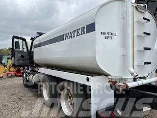 International Water Truck Water bowser