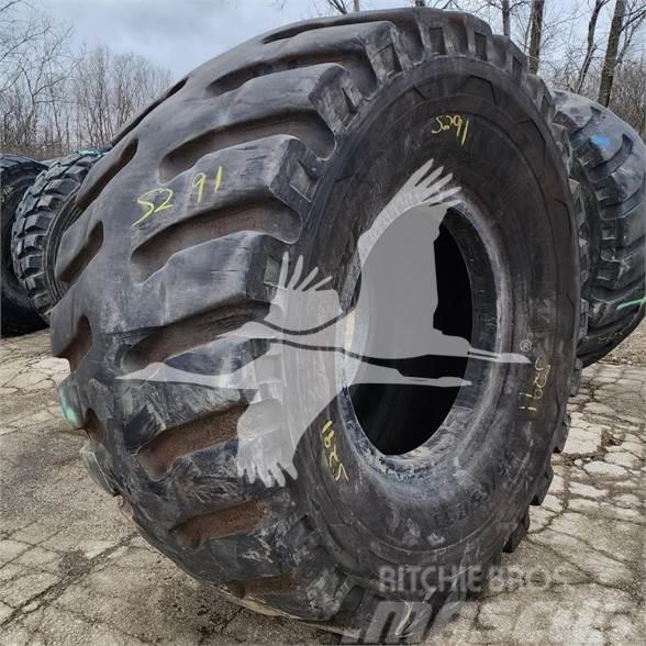 Michelin 35/65R33 Tyres, wheels and rims