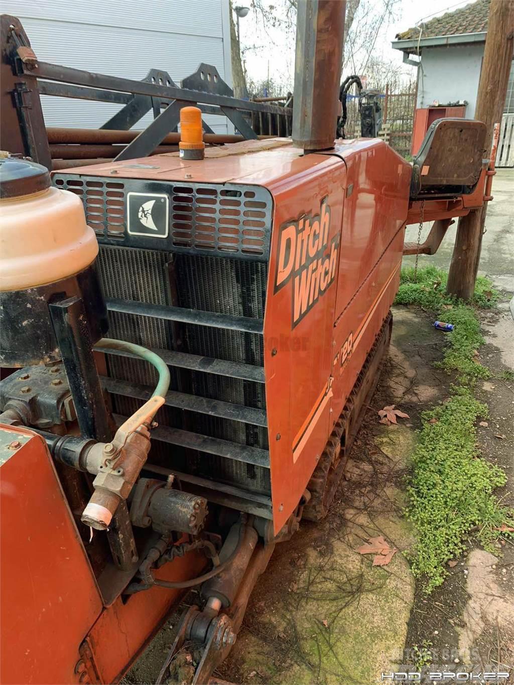 Ditch Witch JT1720 Mach 1 Horizontal drilling rigs
