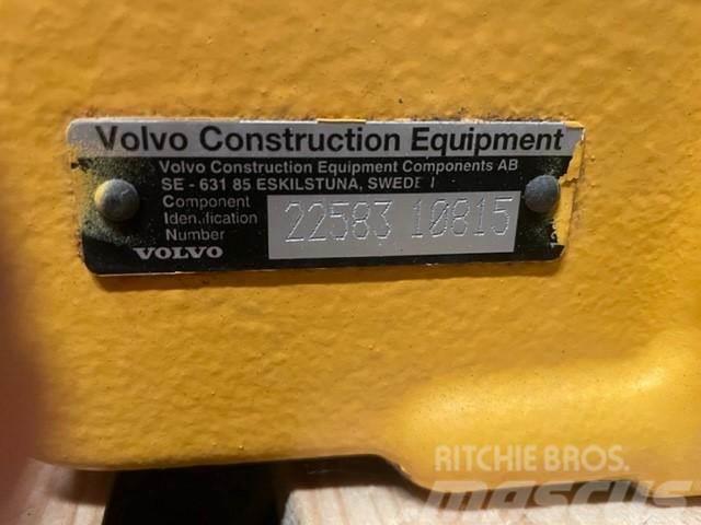 Volvo G990 Transmission