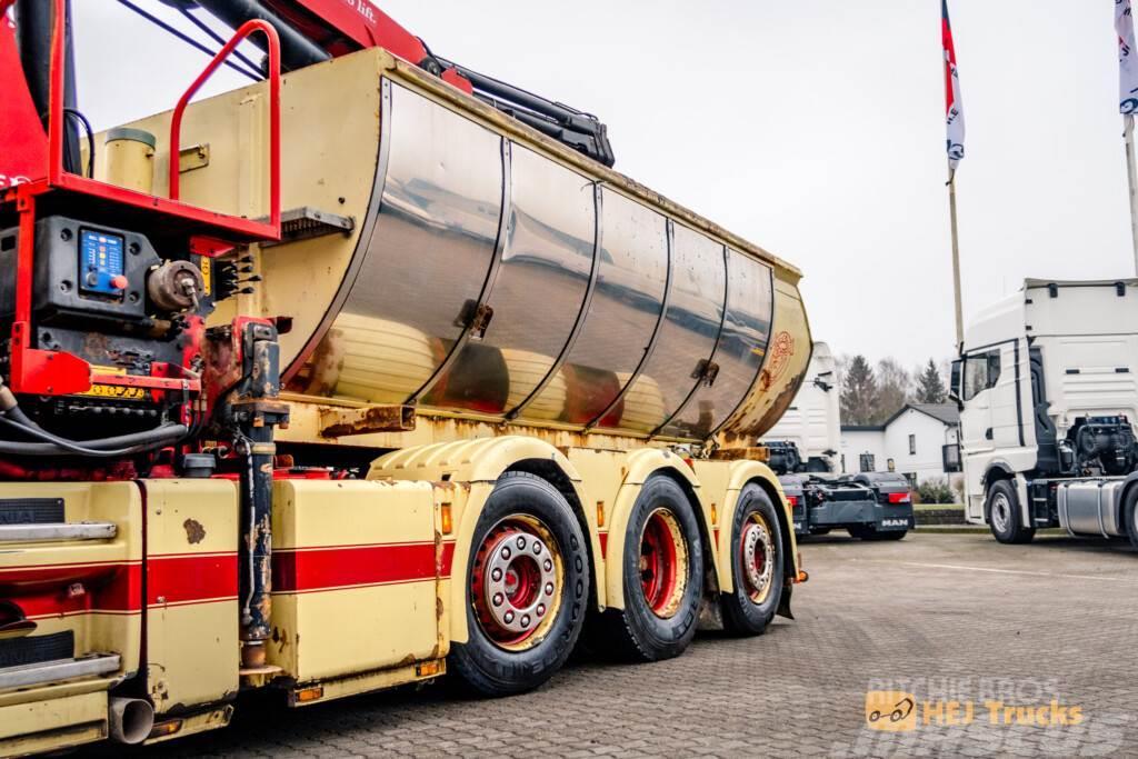 Scania R520 LB8x2/4HNB m. asfaltlad/kran Truck mounted cranes