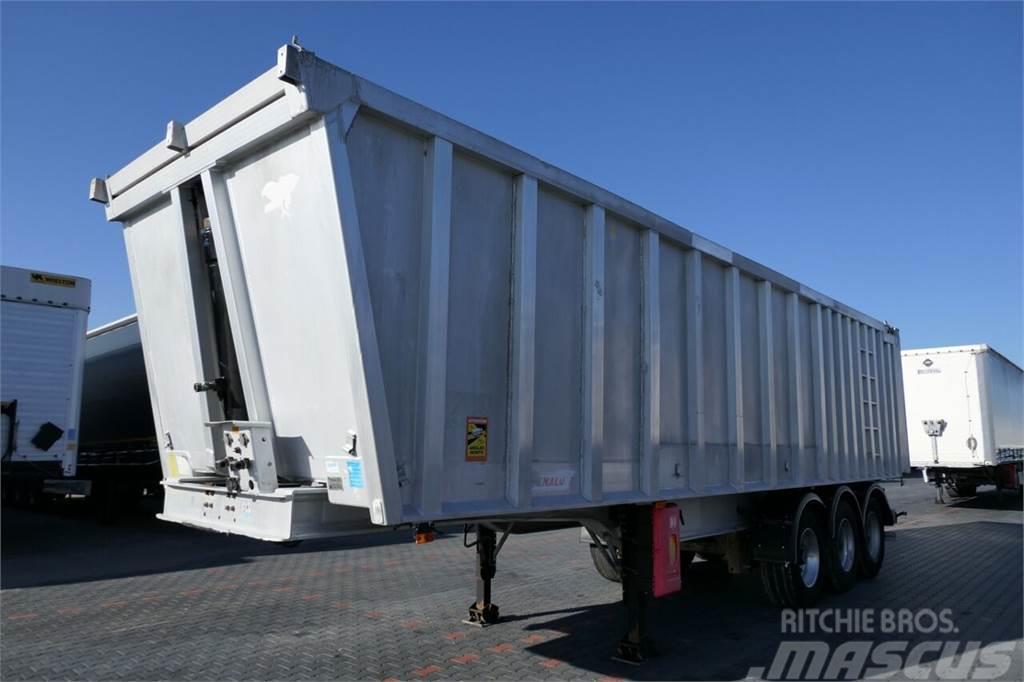 Benalu TIPPER - 45 M3 / ALUMINIUM / 5700 KG / FLAP-DOORS  Tipper semi-trailers