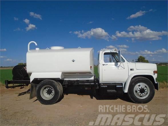Chevrolet C70 Water bowser