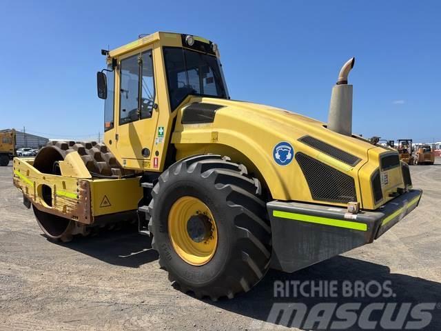 Bomag BW216PD-4 Single drum rollers