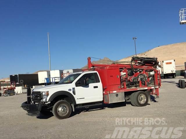 Ford F-550 Truck mounted drill rig