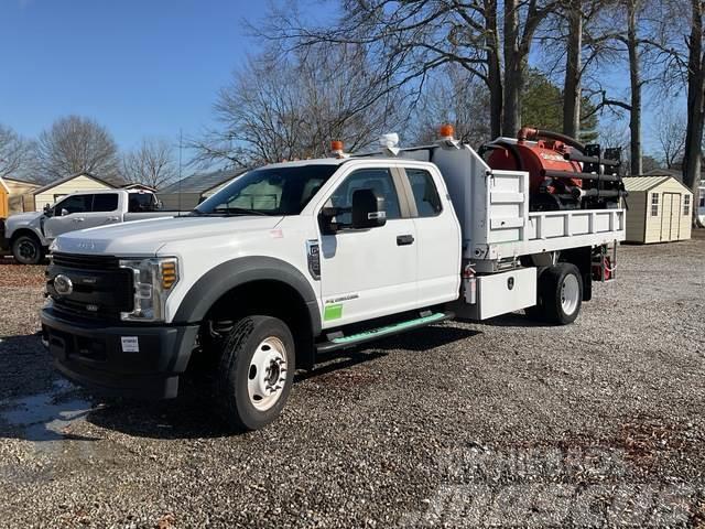Ford F-550 Commercial vehicle