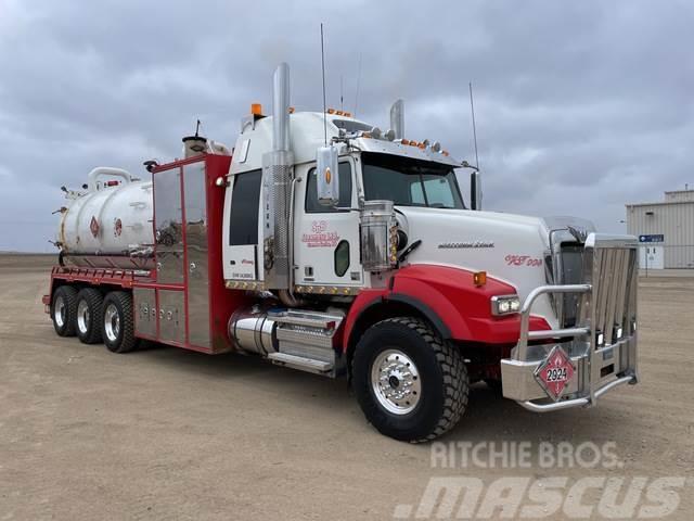 Western Star 4900SA Commercial vehicle