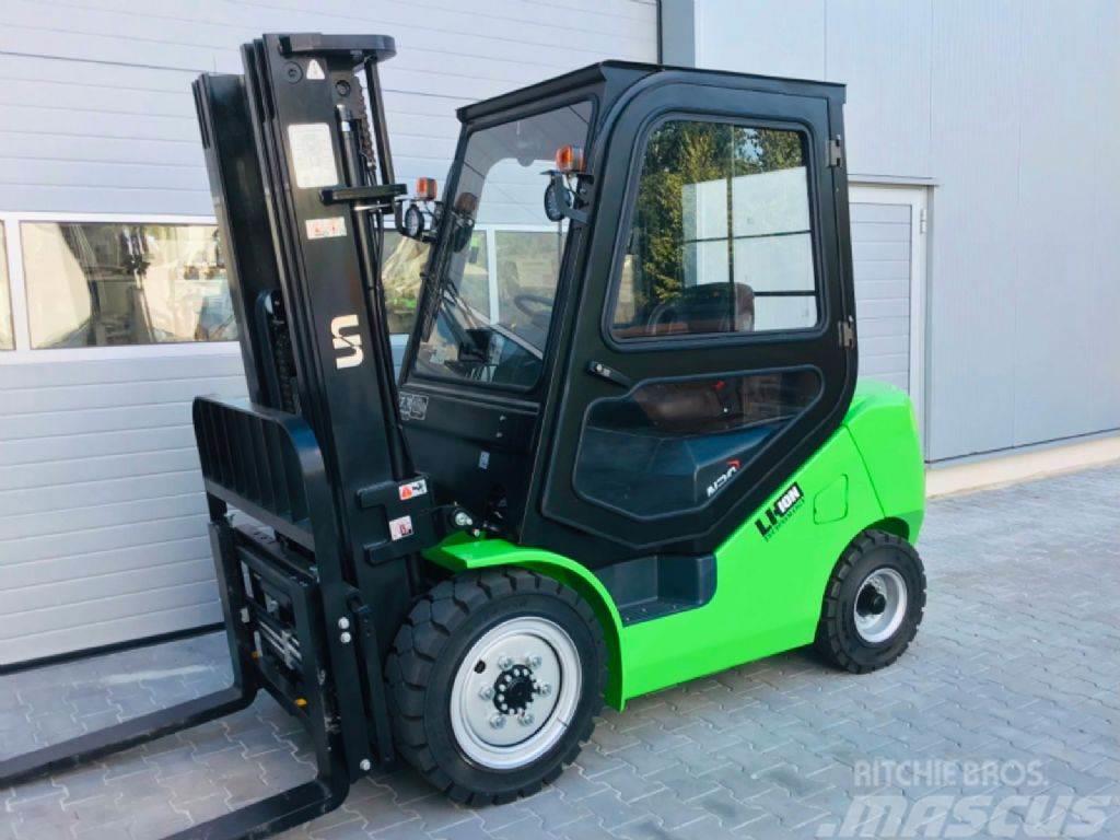 UN Forklift FB30 Electric forklift trucks