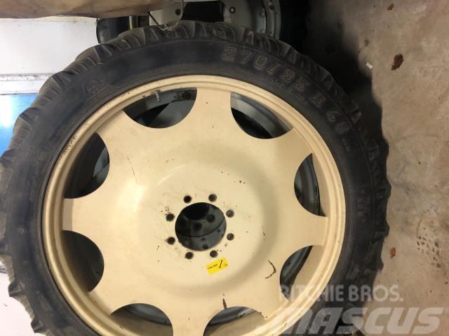 Amazone 270/95R48 Tyres, wheels and rims