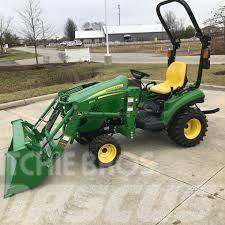 John Deere 1023E Farm machinery