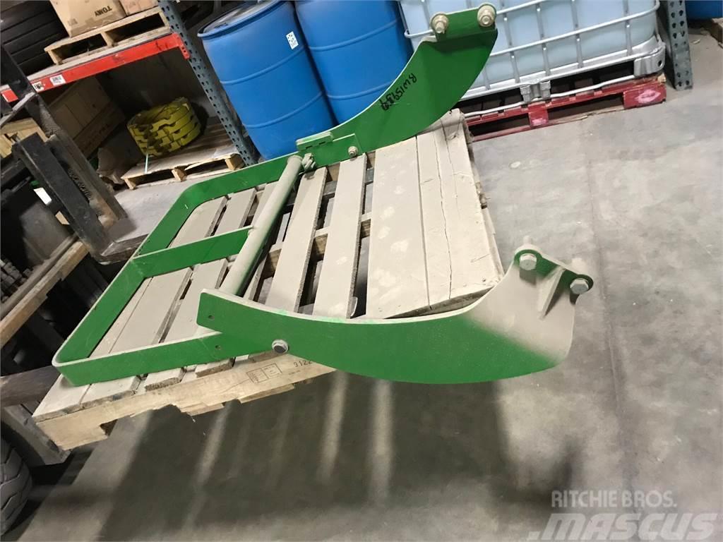 John Deere NEW BW15959 HOOD GUARD Other tractor accessories