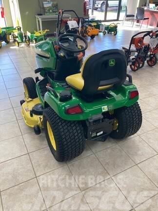 John Deere X570 Compact tractors