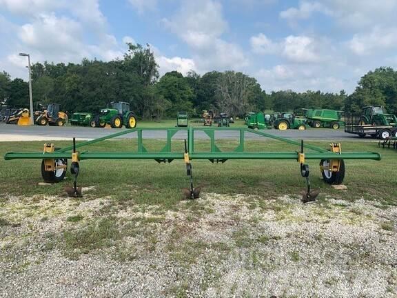 KMC BP695 Other sowing machines and accessories