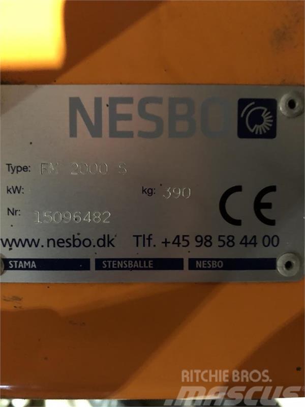 Nesbo FM2000S / Overglemt fejemaskine, ALDRIG brugt Farm machinery