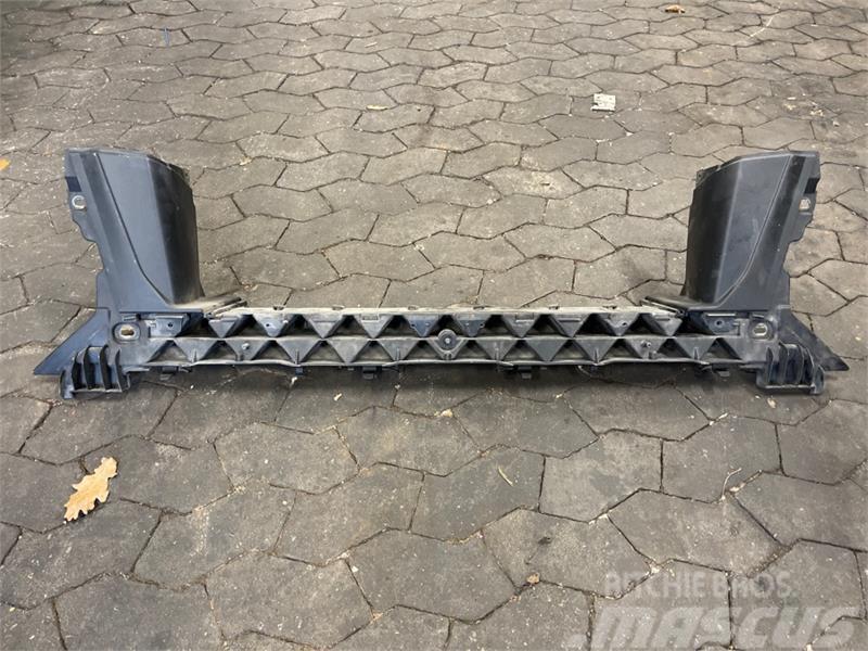 MAN MAN BUMPER PANEL 81.41614-6011 Chassis and suspension