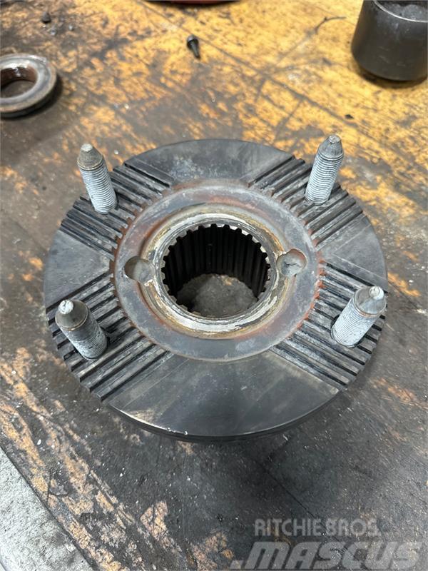 MAN MAN OUTPUT FLANGE 81.39115-0525 Gearboxes