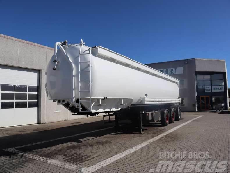  Jilko 55900 L Tanker semi-trailers