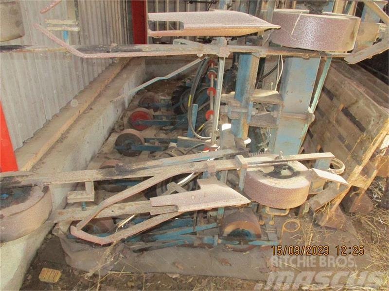 Stanhay 12 rækker hydrauliks opklap Sowing machines
