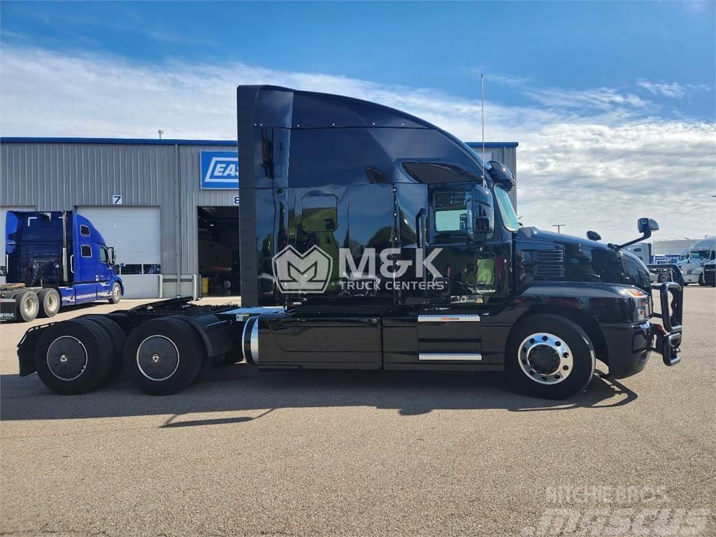 Mack ANTHEM AN64T Prime Movers