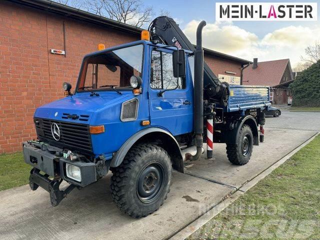 Unimog U 1250 Hiab 090 Kran 13 m max. 4,5 t Zapfwelle Truck mounted cranes