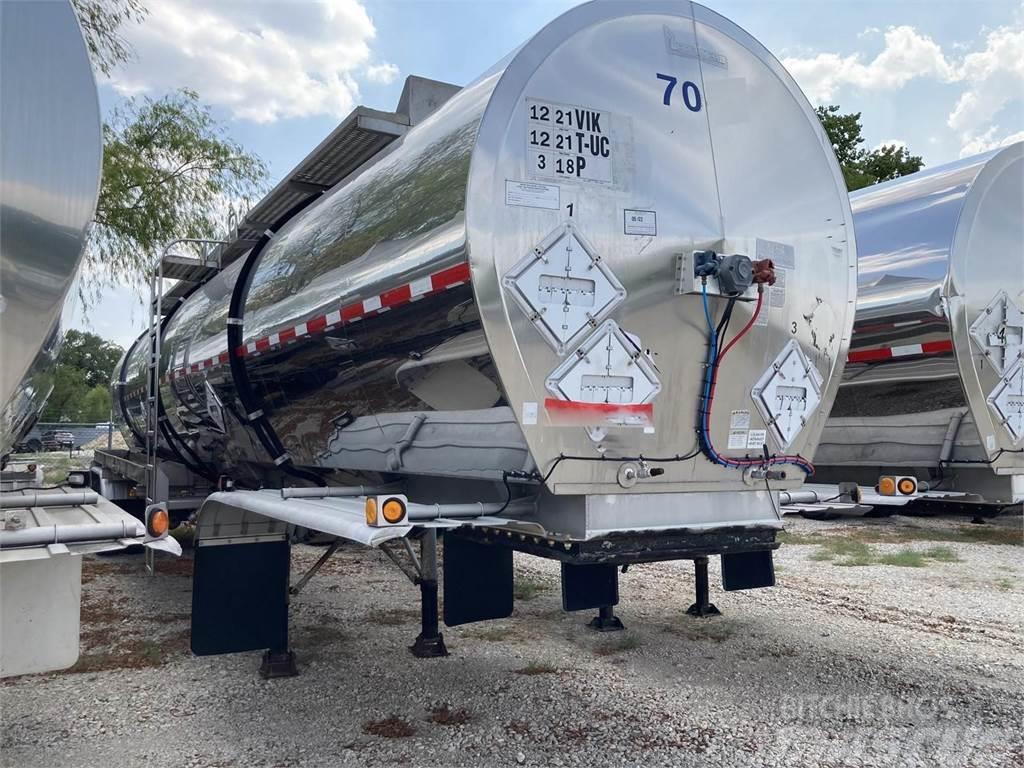 Brenner DOT 407 | 7700 GAL STAINLESS| 3 COMP | Tanker trailers
