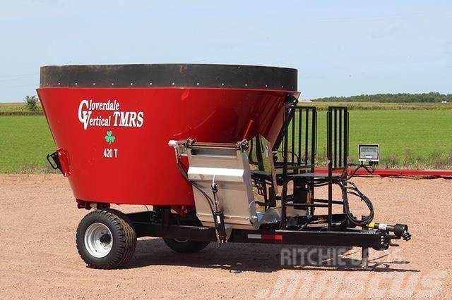 Cloverdale 285T Feed mixer