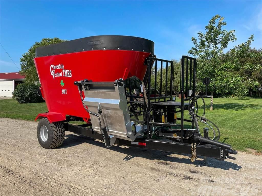 Cloverdale 310T Feed mixer